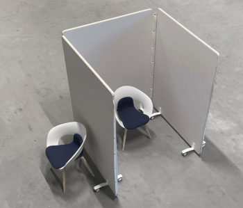 Golvskärm ScreenIT Health & Care